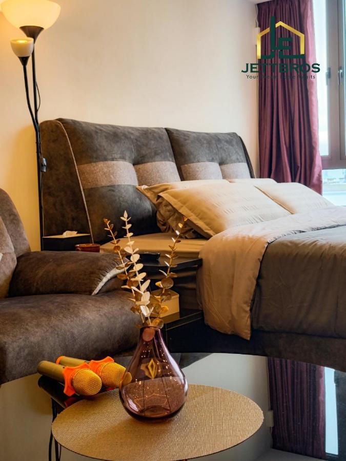 Apartment R&f Princess Cove By Jettbros Johor Bahru